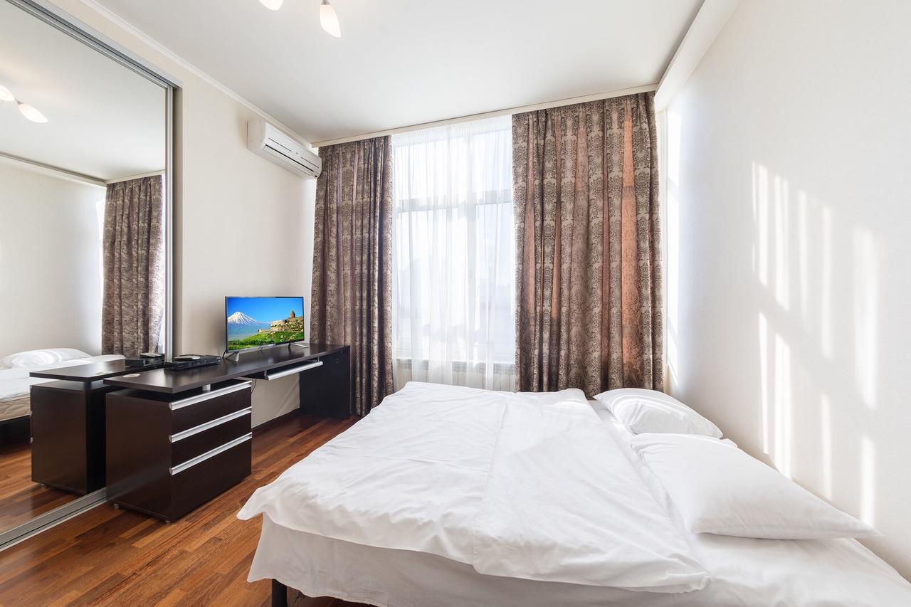 קייב Apartment In The City Center חדר תמונה